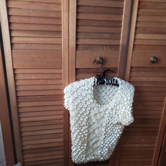 Expanding Blouse short sleeve 85% polyester 15% spandex - Picture 2 of 3